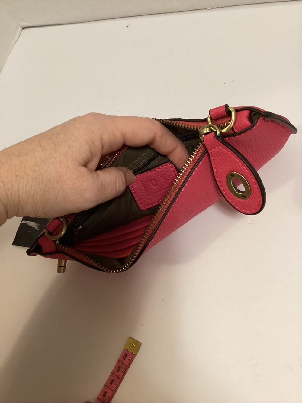 Joy Susan Hot Pink Pebbled Vegan Leather Wristlet/Crossbody Clutch - Picture 5 of 11